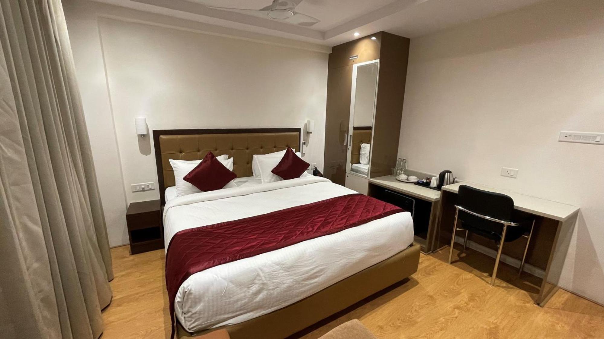 Hotel Silver Cle Hyderabad Ngoại thất bức ảnh