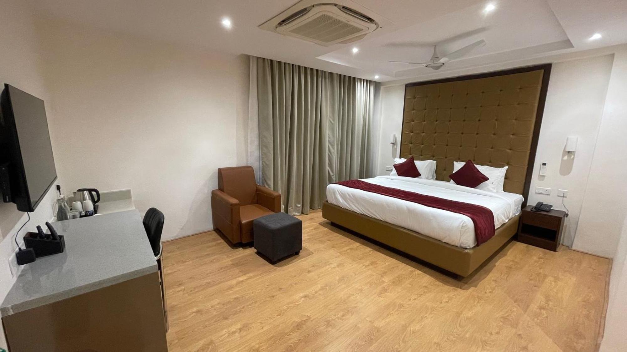 Hotel Silver Cle Hyderabad Ngoại thất bức ảnh